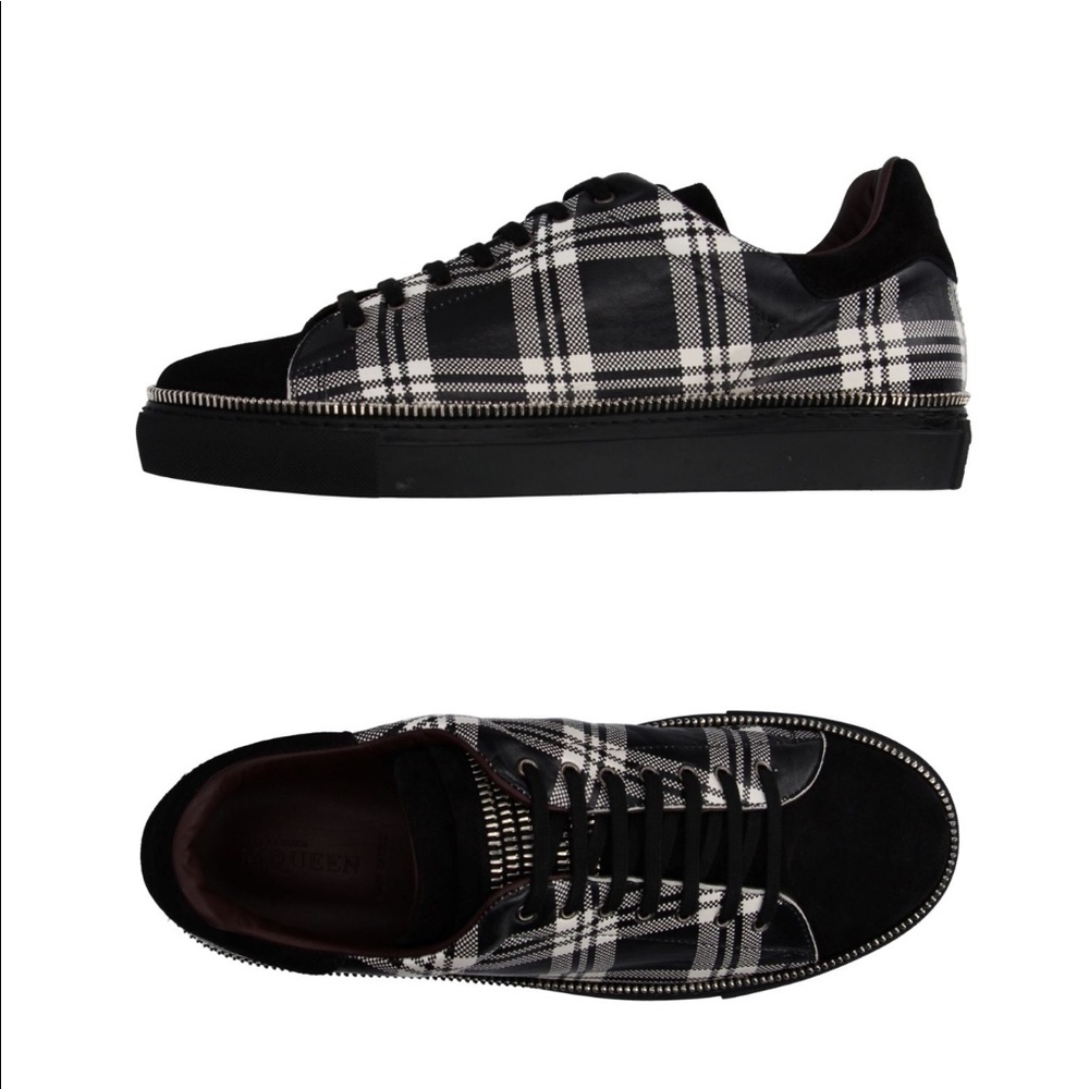 Alexander McQueen men’s zipper sneaker